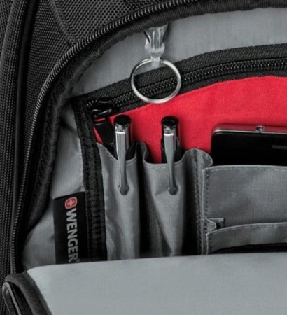 plecak-WENGER-Carbon-16-SwissGear-600637-Kolor-dominujacy-czarny.jpg
