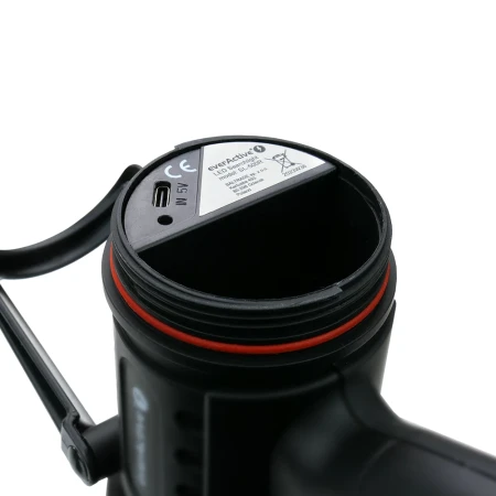 ladowalny-szperacz-led-everactive-sl-500r-hammer-6_png_img.webp