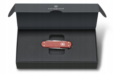 Victorinox-0-6221-L25-scyzoryk-Classic-SD-Alox-Stone-Red-edycja-limit-EAN-GTIN-7611160280213.jpg