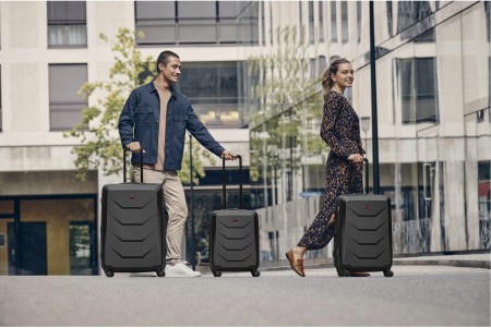612536-walizka-kabinowa-WENGER-Prymo-Carry-On-poliweglan-36-43-l-Material-dominujacy-poliweglan-polikarbonat.jpg