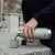 esbit-sculptor-isolierflasche-grau-vf1000sc-sg-in-der-stadt.webp
