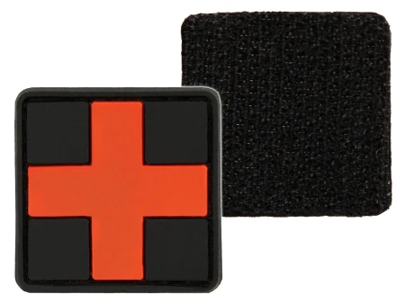 MIL-TEC-Emblemat-3D-Naszywka-PVC-FIRST-AID-czarno-czerwona.jpeg
