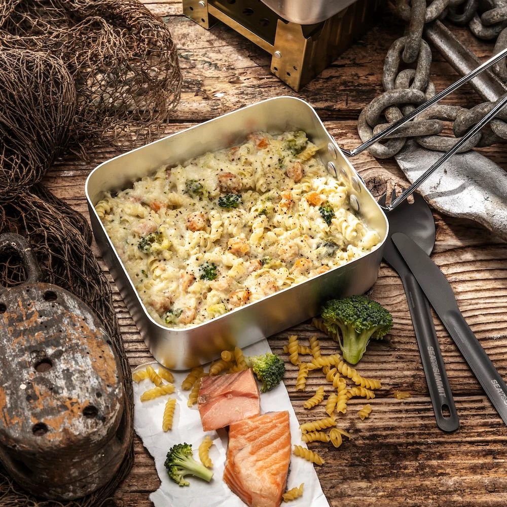 STE-prepared-salmon-and-broccoli-pasta-no-pouch_1000x1000.webp
